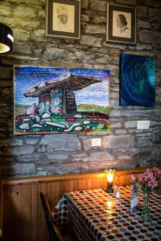 Byrnes Wine Dine Stay Ennistimon Bagian luar foto